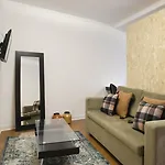 Bed and Breakfast 1869 Principe Real House 4*