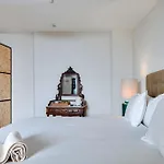 1869 Principe Real House Bed & Breakfast 4*