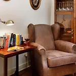 1869 Principe Real House 4* Lisboa