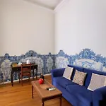 1869 Principe Real House לינה וארוחת בוקר