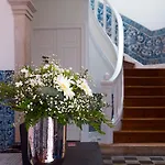 לינה וארוחת בוקר 1869 Principe Real House ליסבון