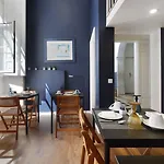 לינה וארוחת בוקר 1869 Principe Real House ליסבון