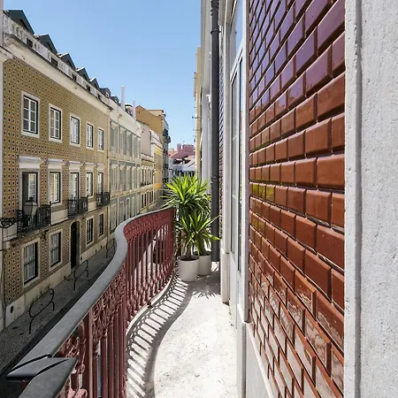1869 Principe Real House 4* Lissabon
