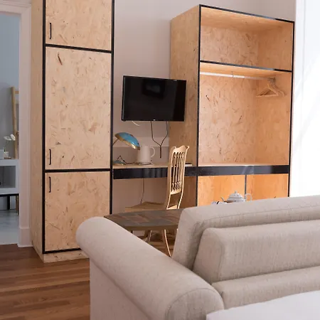 1869 Principe Real House Nocleg ze śniadaniem 4*