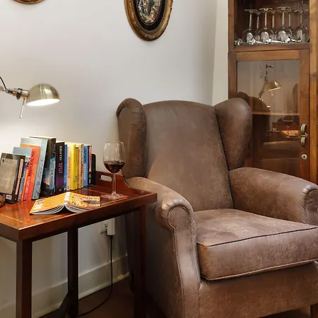 1869 Principe Real House Bed & Breakfast 4*